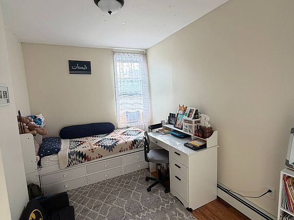 4th image of 1141 Beach Ave APT 2