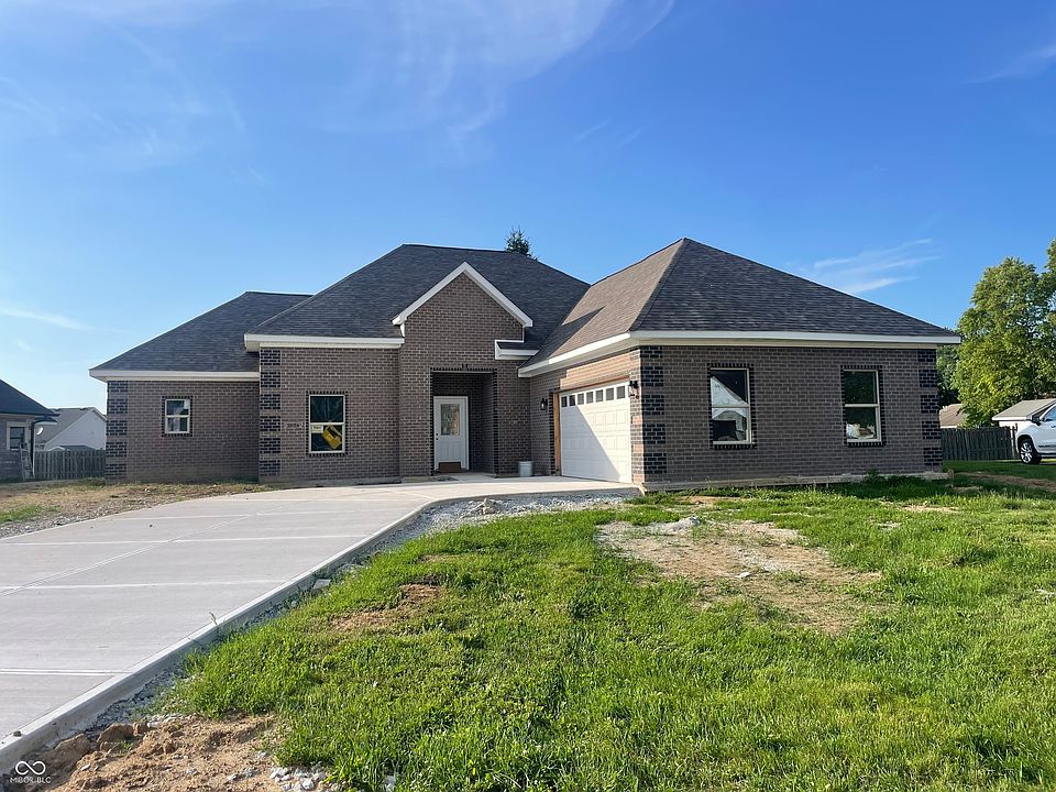 1st image of 2534 Chrystal Woods Dr