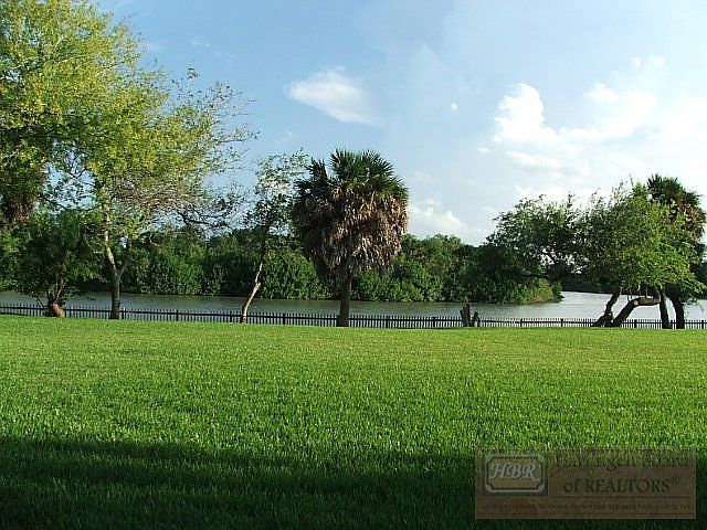 1st image of 5401 Camino De La Tierra