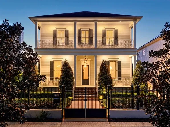 1112 Constantinople St, New Orleans, LA 70115