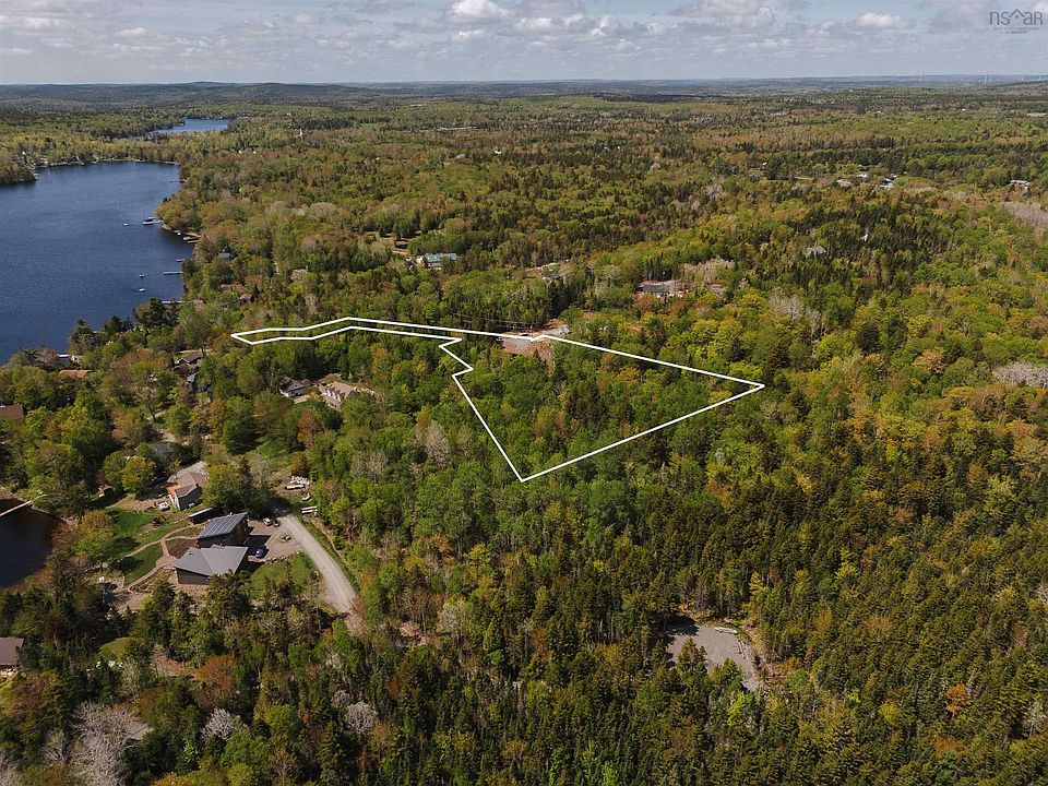 1st image of 14 Douglaswood Dr