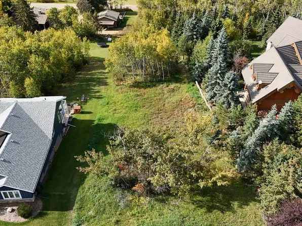 5108 42a St, Ponoka, AB T4J 1M3