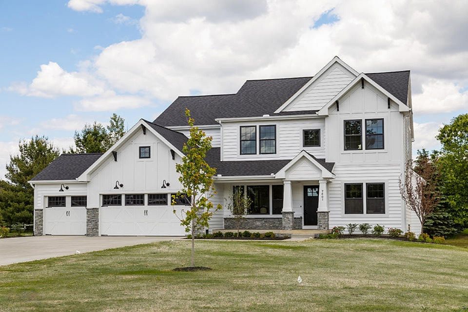 1st image of 6672 Benton Ln
