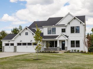 6672 Benton Ln, Caledonia, MI 49316