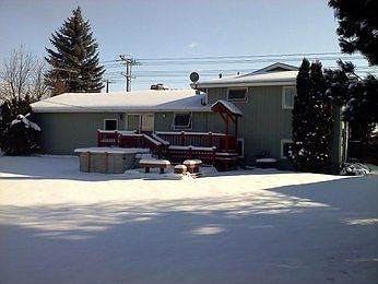 4th image of 11513 E 32nd Ave