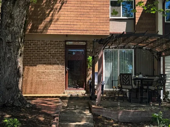 12635 Oakwood Dr, Woodbridge, VA 22192