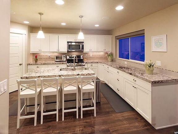 5th image of 10401 N Tamarack Way