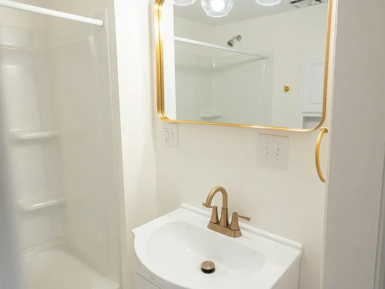 525 Winton St #2 — Photo 18