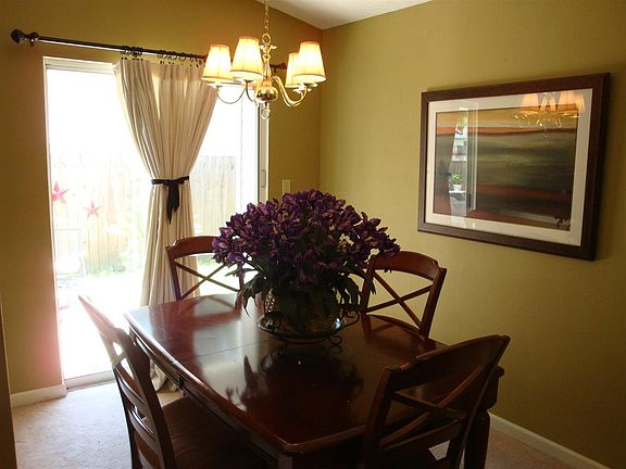 5th image of 2381 Foster Ct