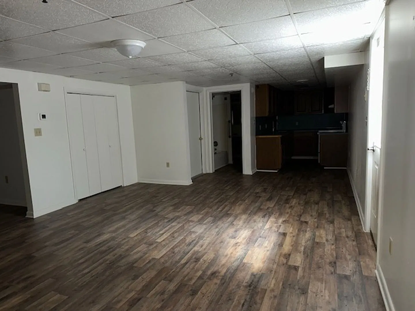 This 2-bedroom, 1-bathrrom basement level apartment in Liverpool, PA offers a practical layout, l... — Photo 3