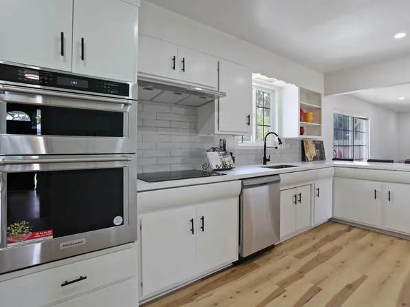 8734 Hermosa Ct, Stockton, CA 95210