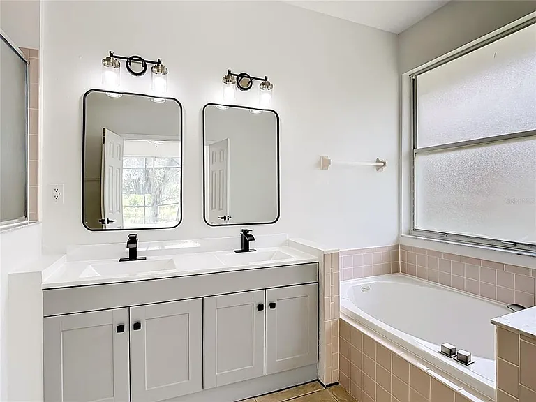 2944 Sunset Vista Blvd — Photo 17