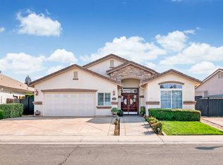 7976 Quaker Ridge Way, Sacramento, CA 95829