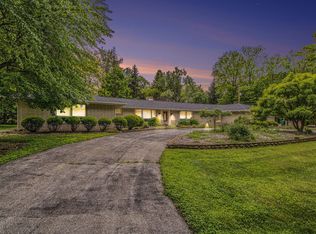 1205 Sassafras Ln, Niles, MI 49120