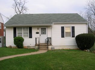 327 Thompson St, Staunton, VA 24401