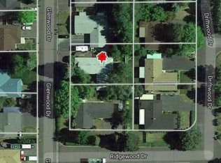 4865 Glenwood Dr, Klamath Falls, OR 97603