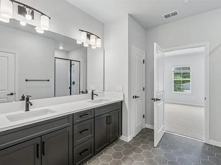 4357 Roush — Photo 28