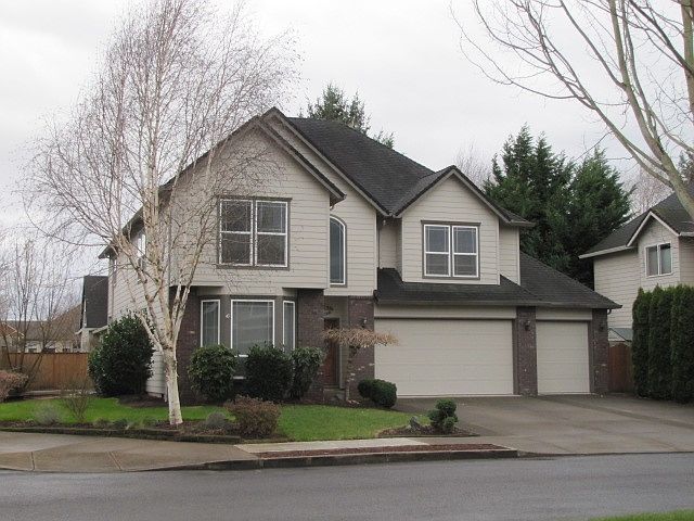 1st image of 18021 NE 25th St