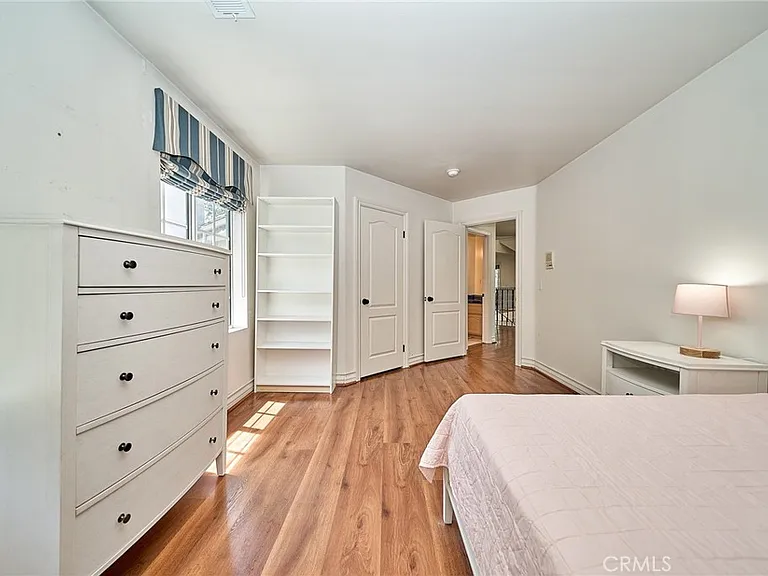 1089 Village Dr — Photo 41