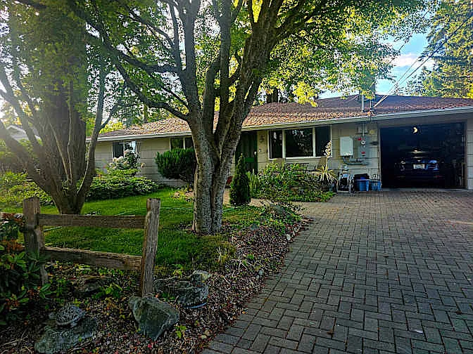 4 bed, 1544 sqft, $975 — Photo 1