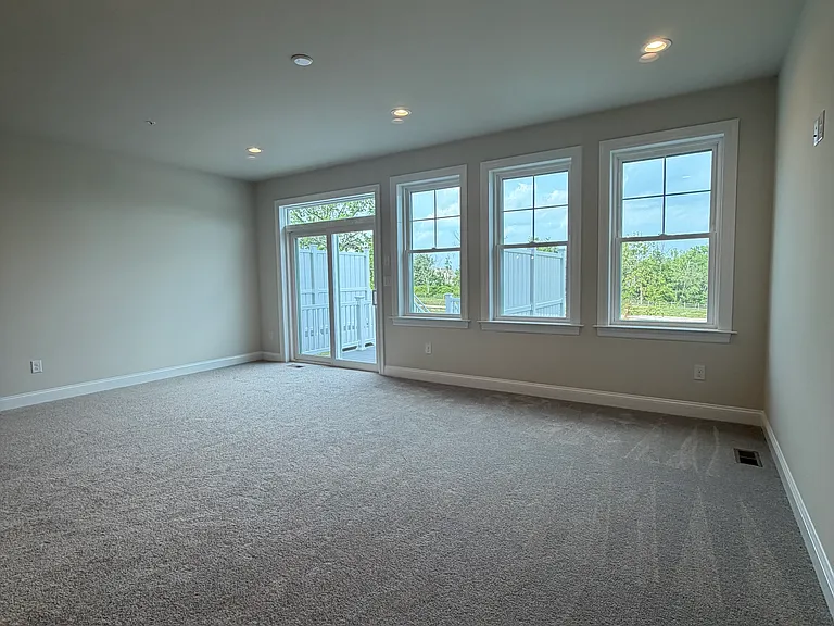 436 Reagans Ln — Photo 47
