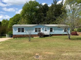 3724 Fairview Rd, Fountain Inn, SC 29644