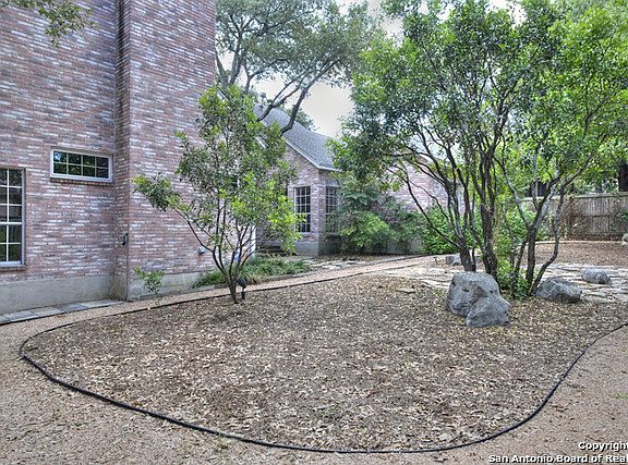 2nd image of 2439 Trace Oak