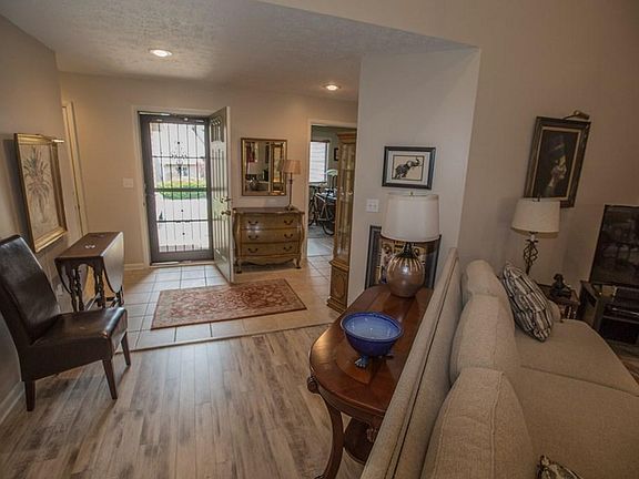 3rd image of 105 Pine Park Pl