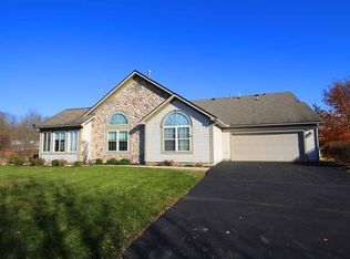139 Colonial Woods Dr, Mount Vernon, OH 43050