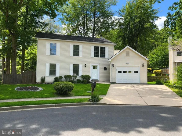 4306 Candlestick Ct, Dumfries, VA 22025