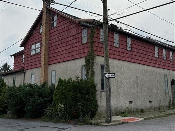 704 Walnut St APT 2