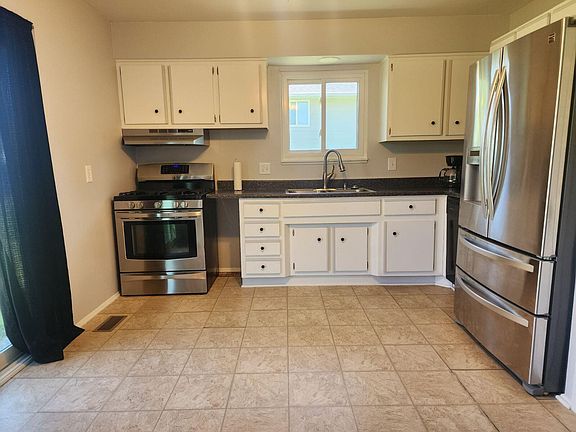 5th image of 12217 Wheaton Dr