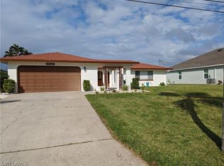 807 SE 33rd Ter, Cape Coral, FL 33904
