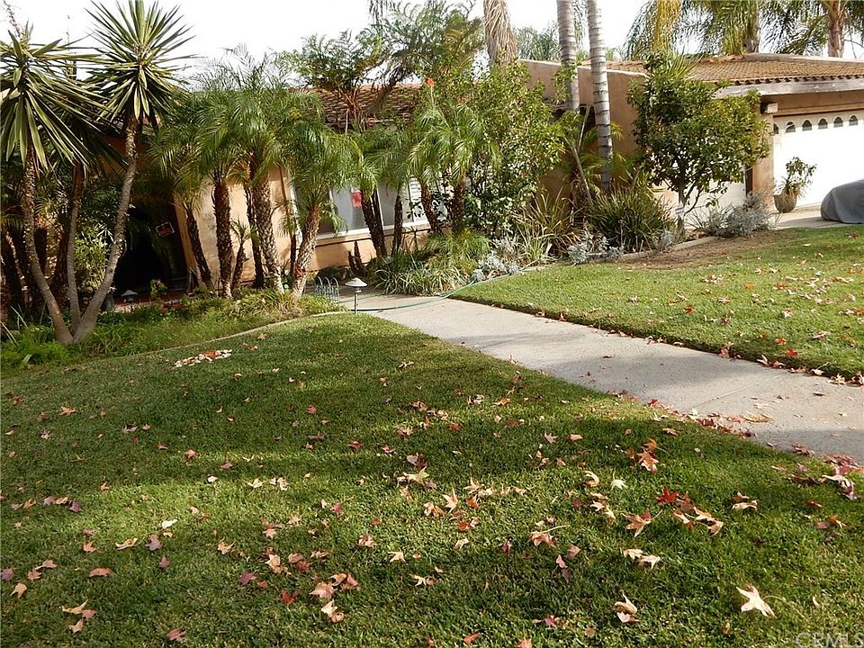 1st image of 1822 N Vallejo Way