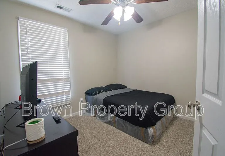 3006 Burton Dr — Photo 21