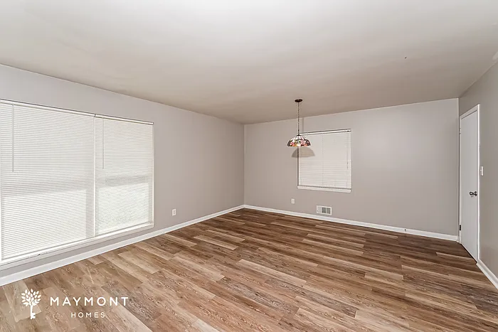 3 bed, 2.0 bath, 1899 sqft, $1,845 — Photo 4