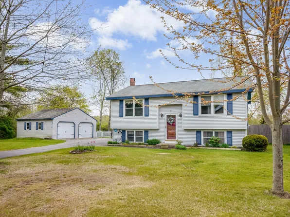 17 Herbert Drive, Scarborough, ME 04074