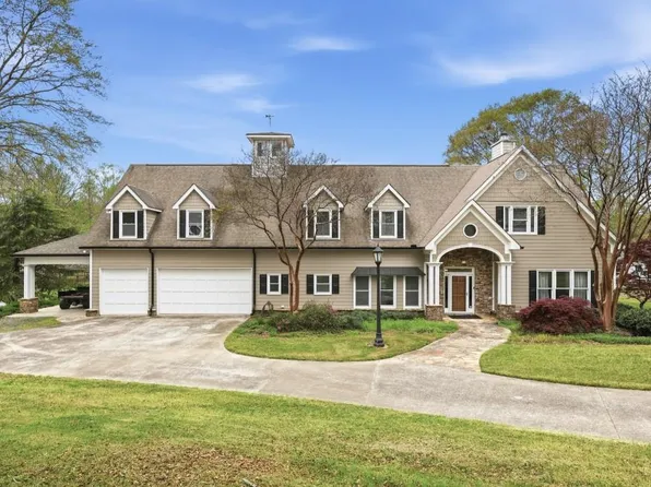 479 Bill Watkins Rd, Hoschton, GA 30548