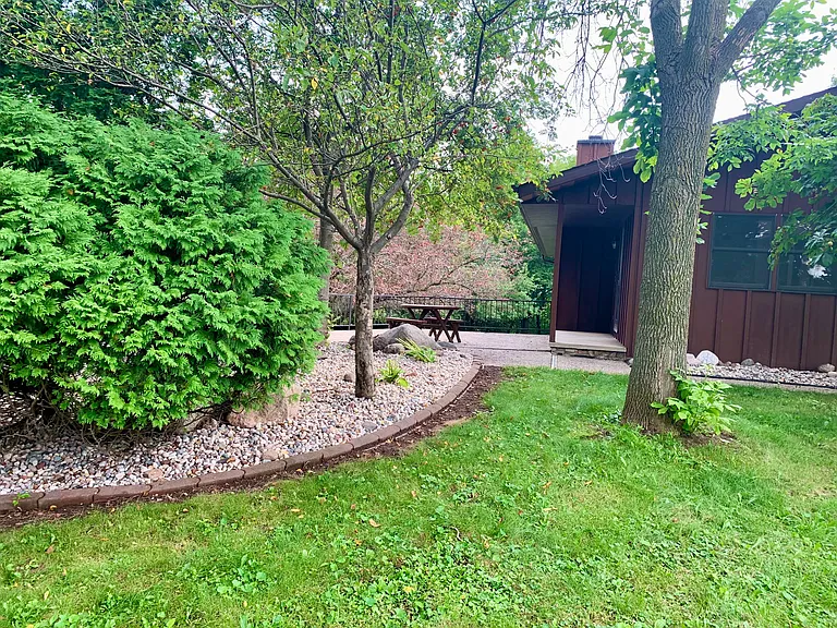 11 Green Way Dr #1 — Photo 2