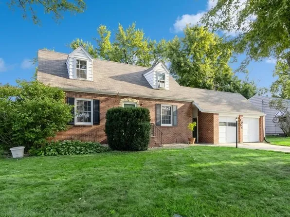 1054 34th St NE, Cedar Rapids, IA 52402