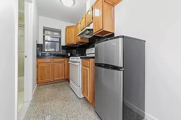 Rented by Vector New York, LLC | media 6