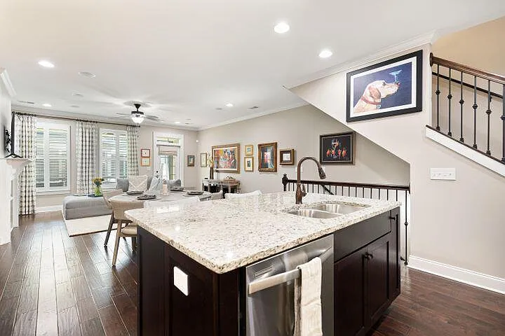 192 Slipper Shell Ct — Photo 9