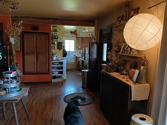 4th image of 22119 Foss Rd NE