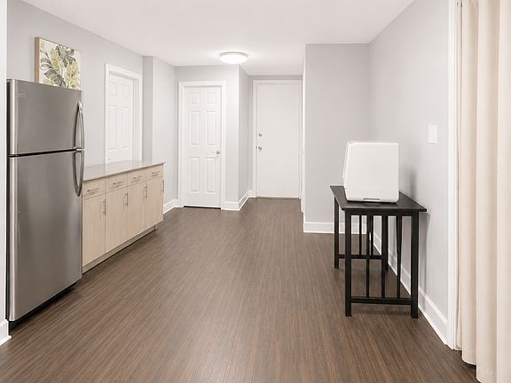 2nd image of 5300 S Shore Dr APT 44