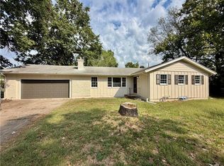 407 E Elm St, Drexel, MO 64742