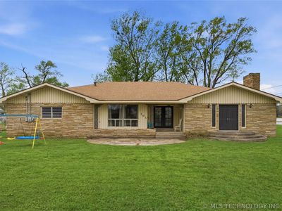 101 S Hall St, Adair, OK, 74330
