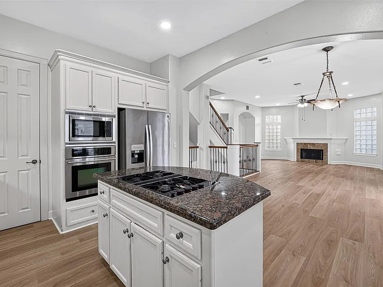5410 Rose St — Photo 16