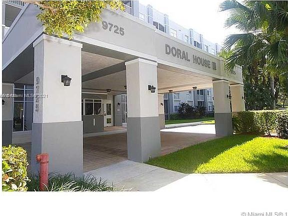 4th image of 9725 NW 52nd St APT 320