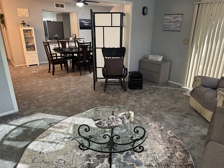 W Lakeview Cir N — Photo 14