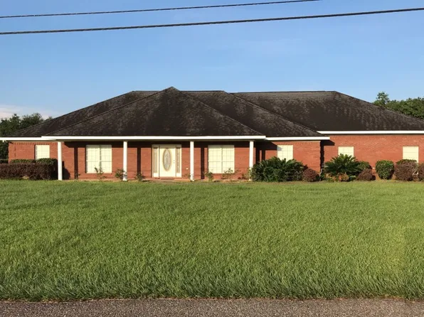 9454 Deerfield Dr, Irvington, AL 36544